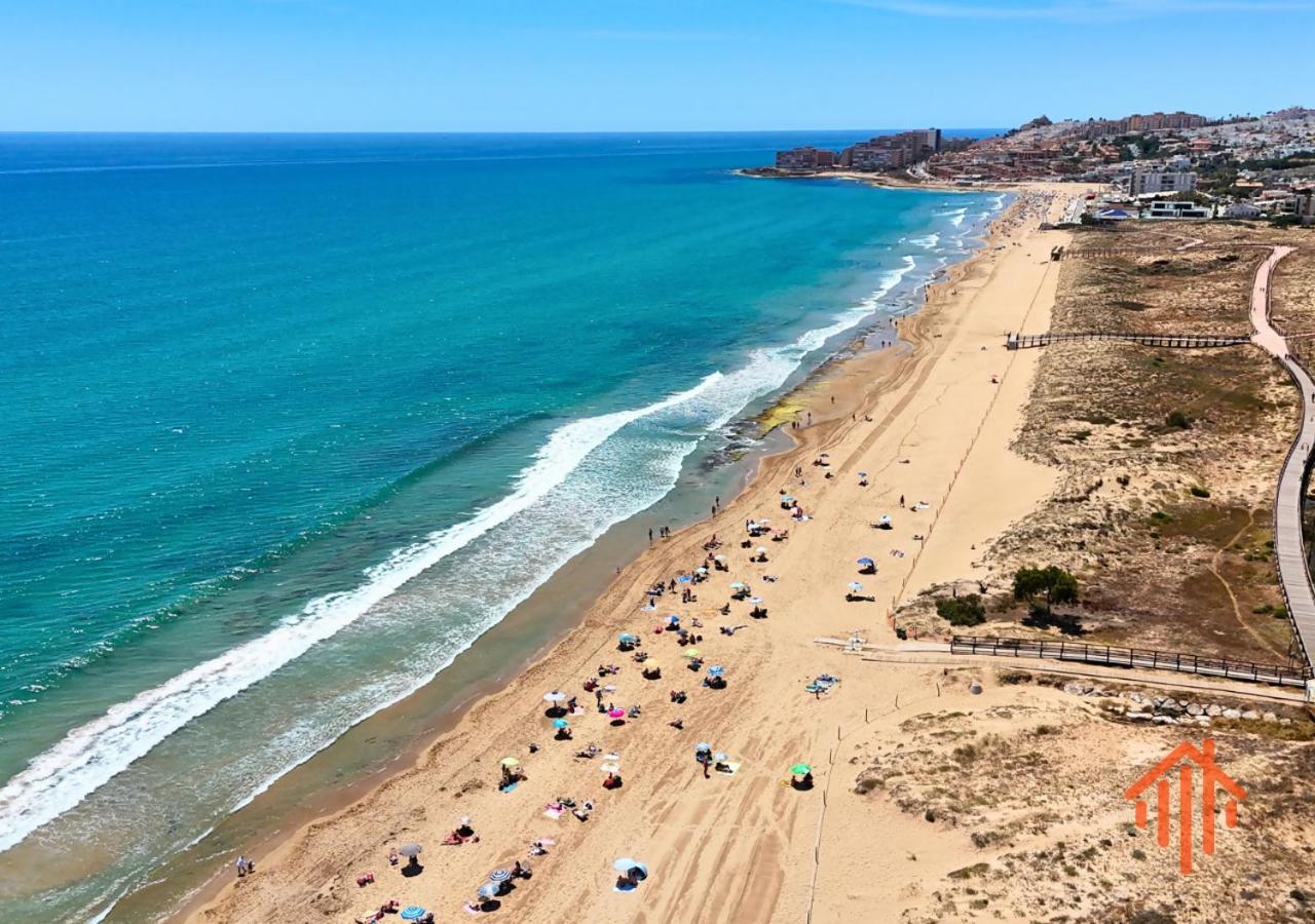 Apartamento Con Vistas Al Mar En Cabo Cervera 또레비에하 외부 사진